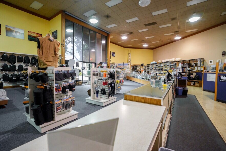 More Photos Of 1600 Winchester Blvd, Campbell Freestanding For Sale