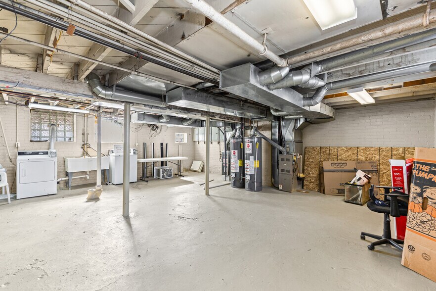 More Photos Of 13660 Ohio St, Detroit Apartments For Sale