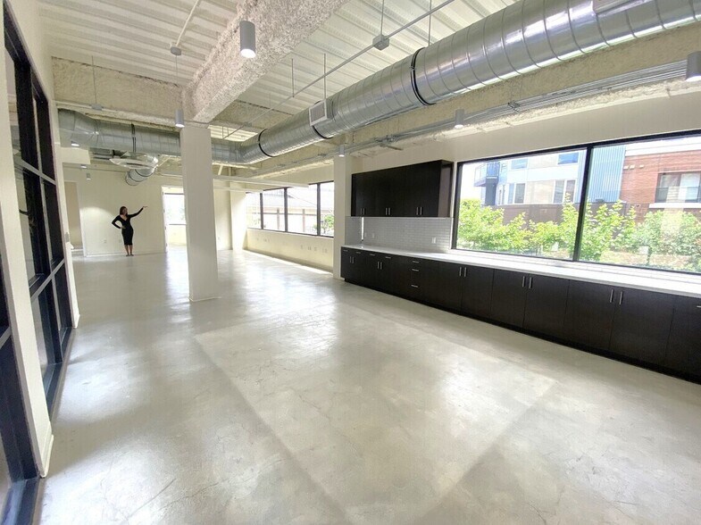 More Photos Of 724 E 1st St, Los Angeles Loft Creative Space For Lease