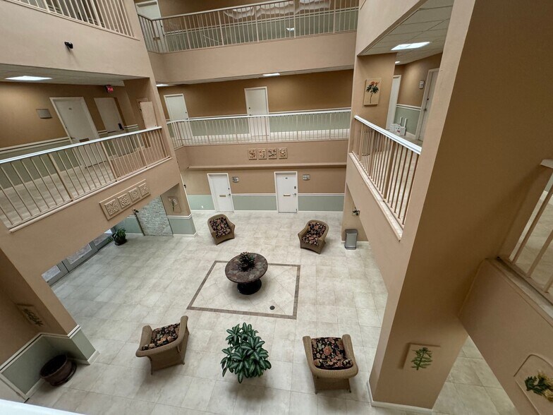 More Photos Of 900 NW 13th St, Boca Raton Medical For Lease