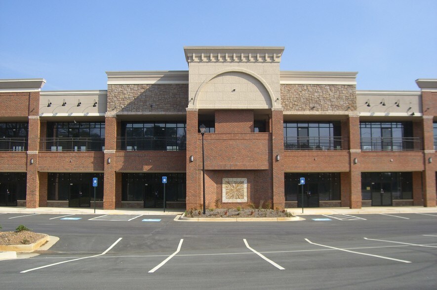 More Photos Of 110 Village Trl, Woodstock Office For Lease