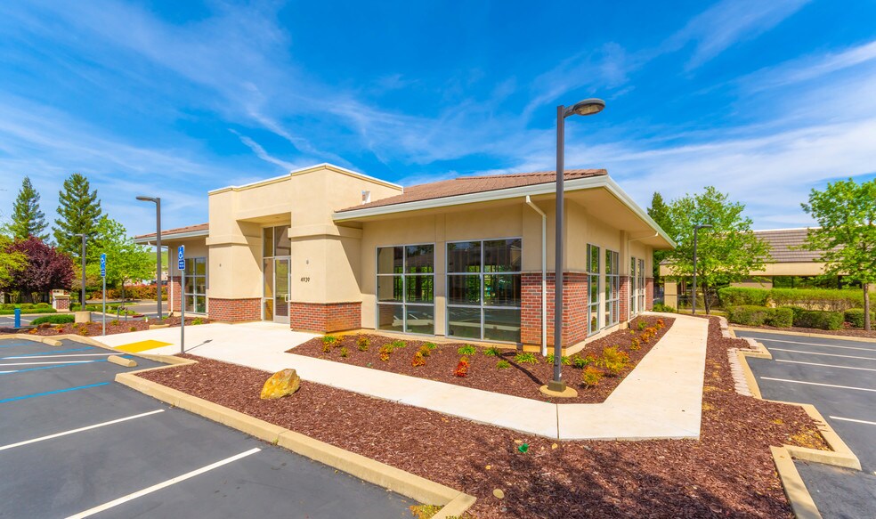 More Photos Of 4939 Hillsdale Cir, El Dorado Hills Medical For Lease