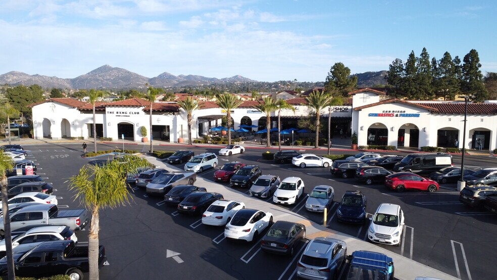 More Photos Of 11986 Bernardo Plaza Dr, San Diego Unknown For Lease