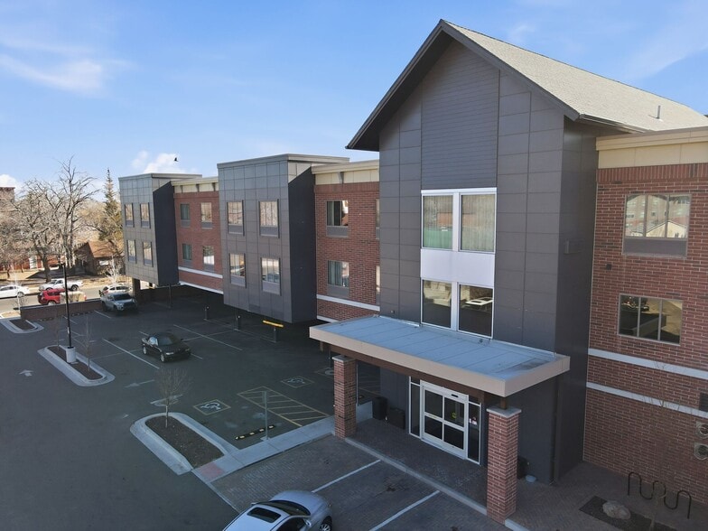 More Photos Of 224 S Mikes Pike, Flagstaff Hotel For Sale