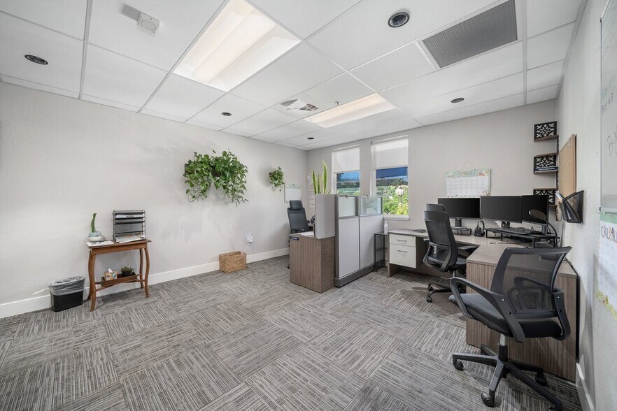 More Photos Of 1222-1224 Vine St, Paso Robles Office Residential For Sale