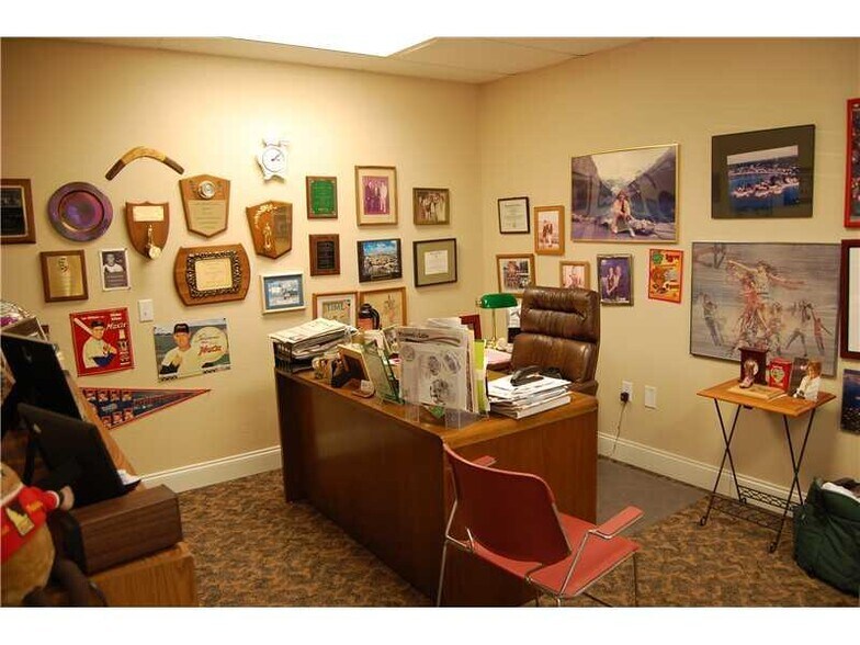 More Photos Of 1011-1039 NW 31st Ave, Pompano Beach Manufacturing For Lease