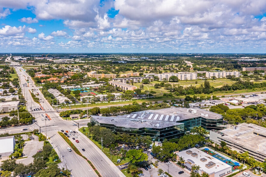 More Photos Of 301 E Yamato Rd, Boca Raton Office For Lease