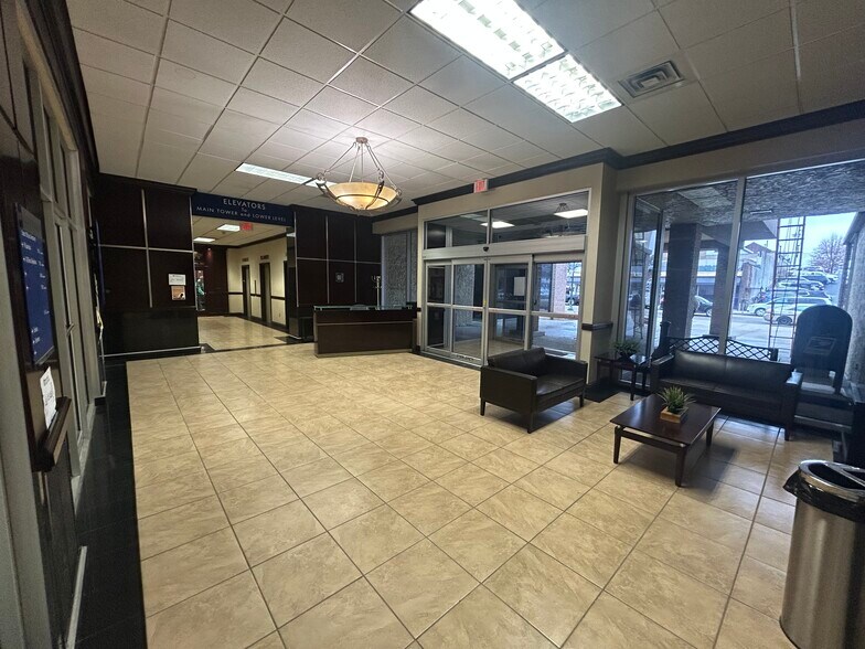 More Photos Of 90 W Chestnut St, Washington Office For Sale