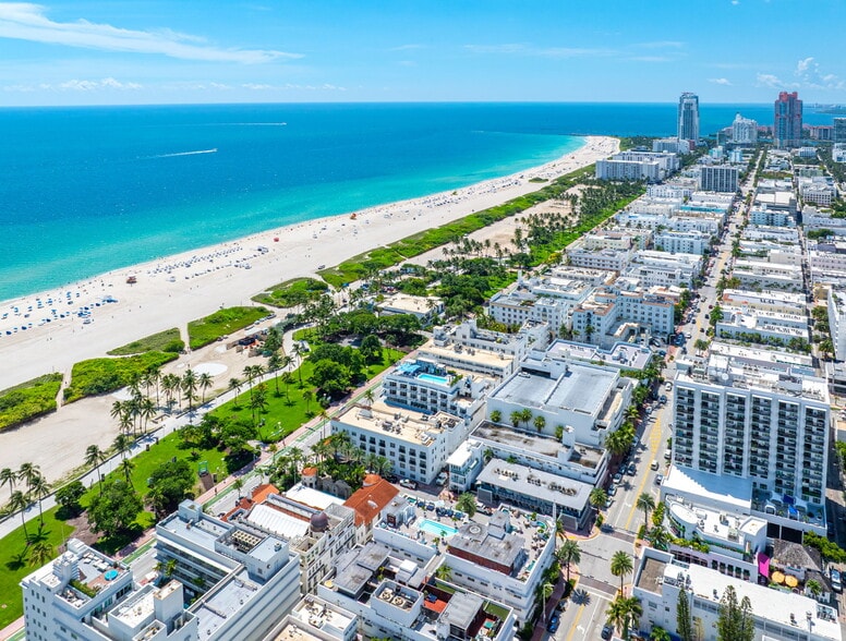 More Photos Of 124 11th St, Miami Beach Hotel For Sale