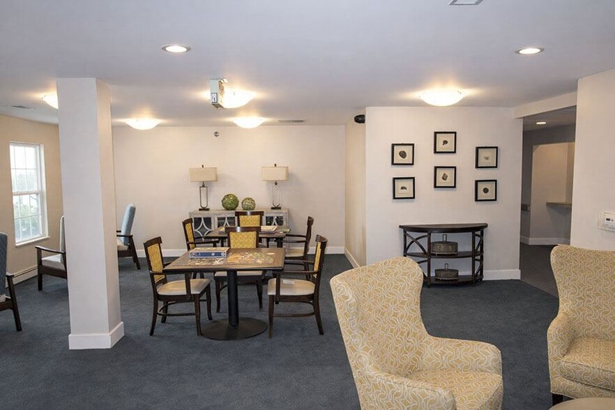 More Photos Of 3345 Military St, Port Huron Apartments For Sale