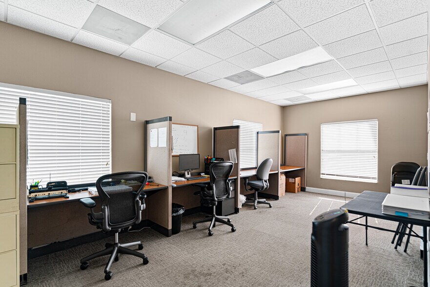 More Photos Of 5001 N Nebraska Ave, Tampa Office For Lease