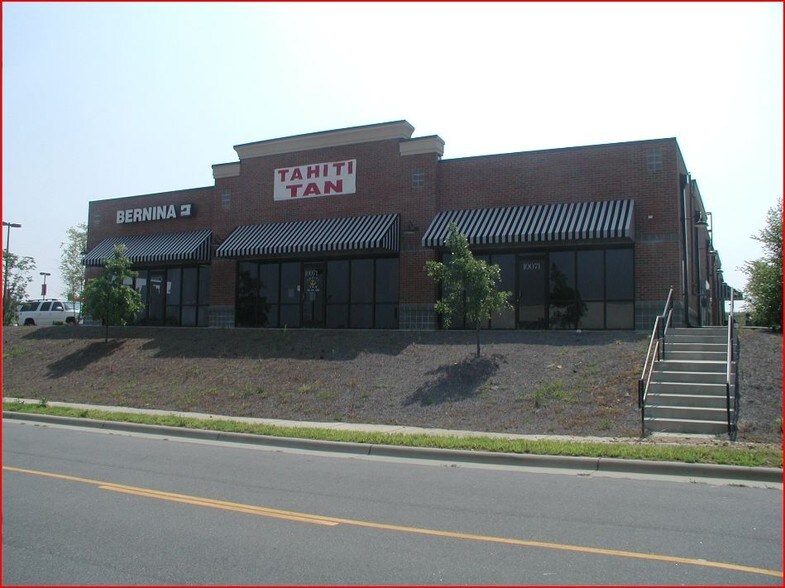 More Photos Of 10001-10011 Weddington Rd, Concord Unknown For Lease