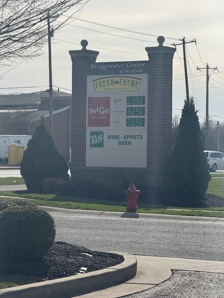 More Photos Of 3404 E 146th St, Carmel Storefront For Sale