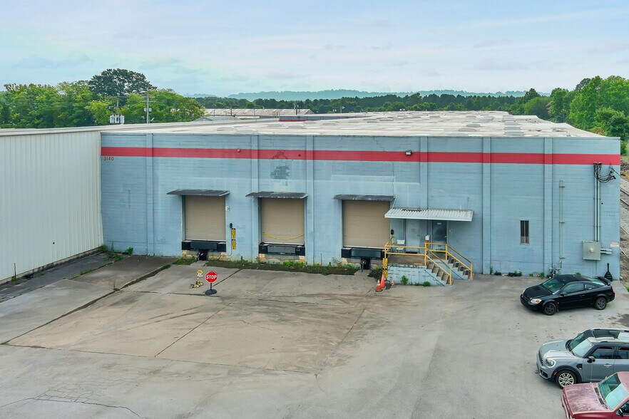 More Photos Of 164 W 31st St, Chattanooga Distribution For Lease