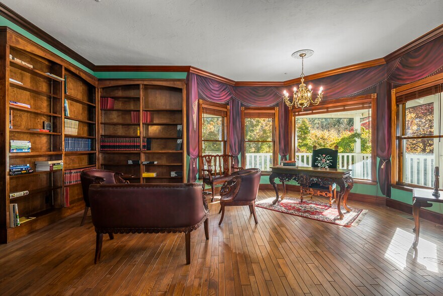 More Photos Of 790 California 2, Wrightwood Specialty For Sale