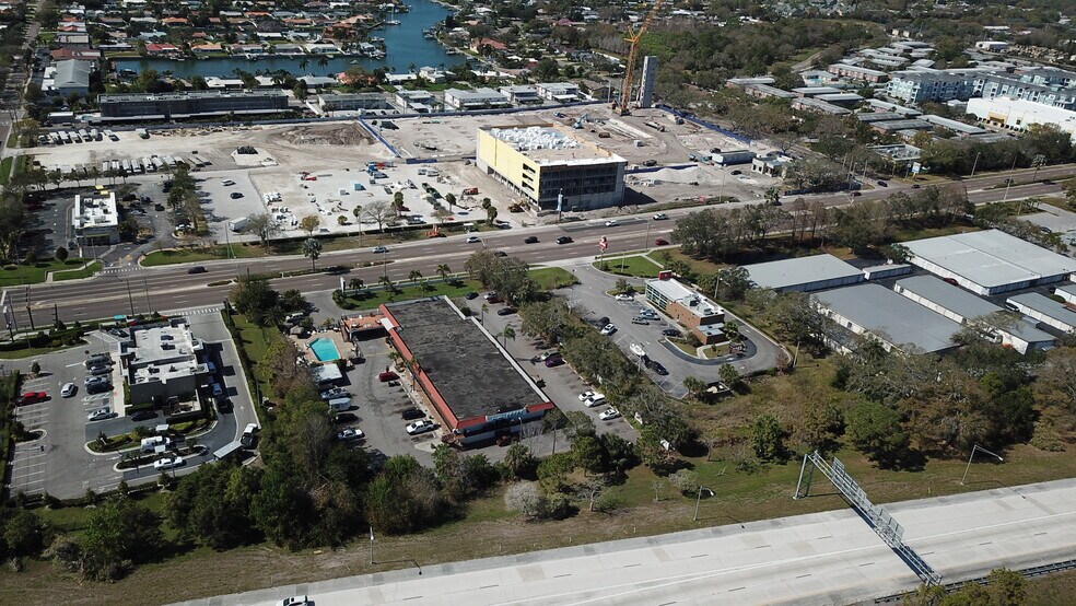 More Photos Of 4400 34th St S, Saint Petersburg Hotel For Sale