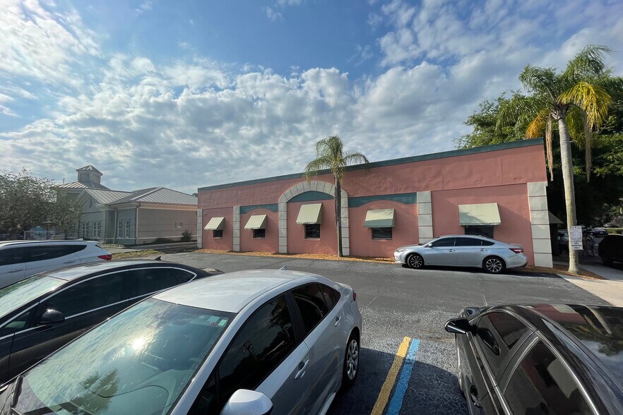 More Photos Of 255 W Main St, Bartow Office For Sale