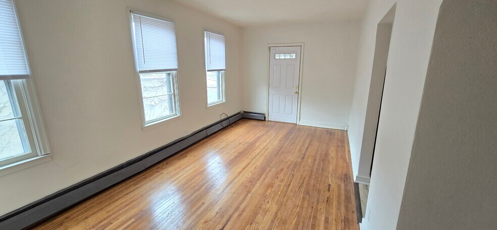 More Photos Of 893-895 Randolph Ave, Saint Paul Apartments For Sale