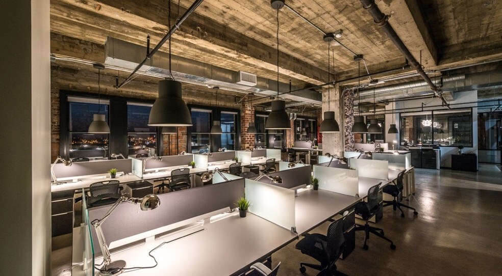 More Photos Of 1060 Fulton St, Fresno Office For Sale