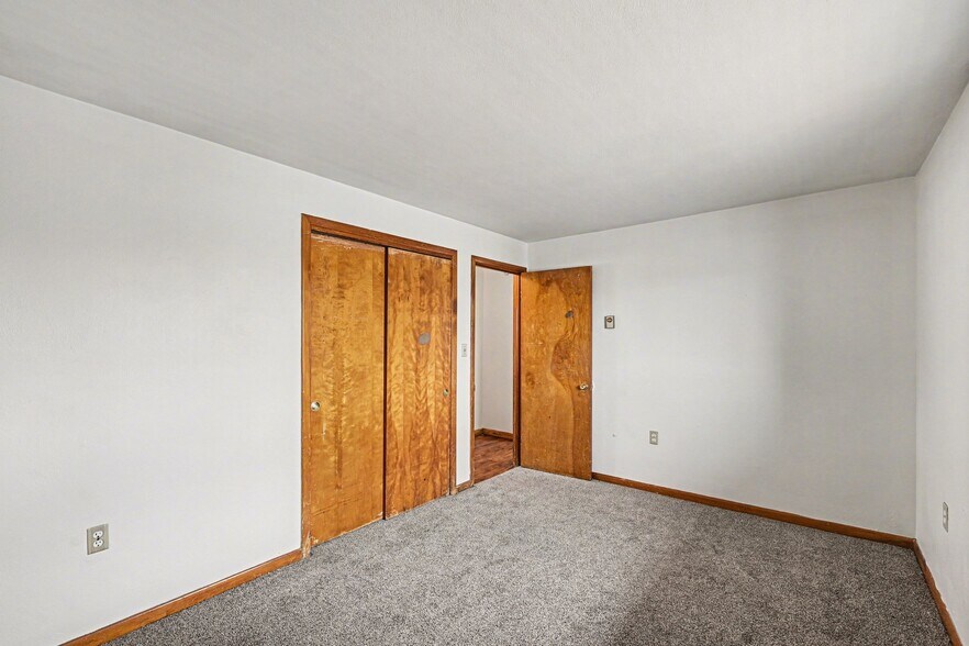 More Photos Of 234-236 High st, Fairborn Multifamily For Sale