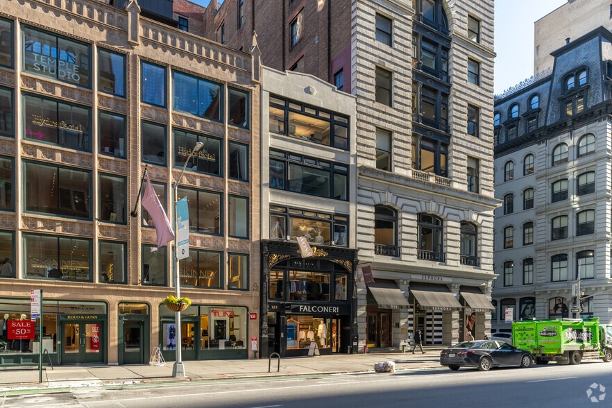 More Photos Of 123 Fifth Ave, New York Storefront Retail Office For Lease