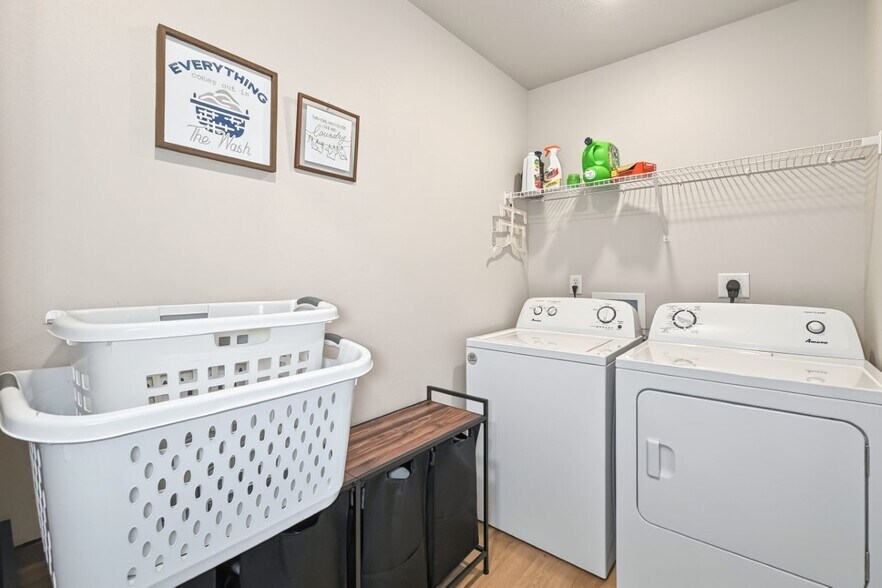 More Photos Of 2018 Otley Ave, Perry Apartments For Sale