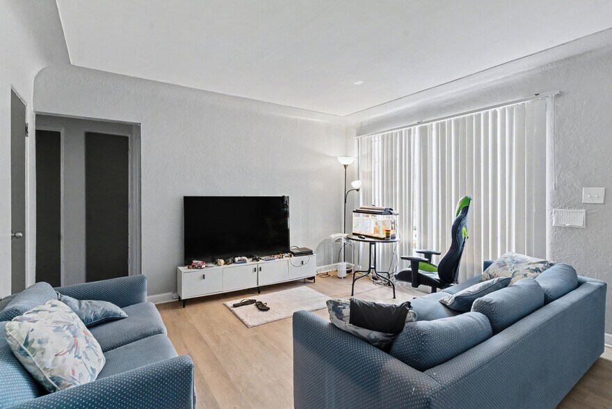 More Photos Of , Aurora Multifamily For Sale