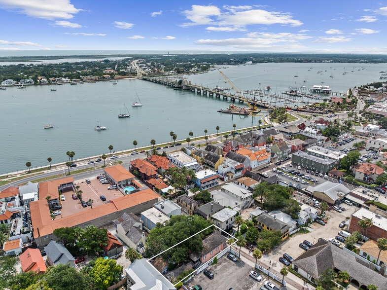 More Photos Of 22 Hypolita St, Saint Augustine Restaurant For Sale