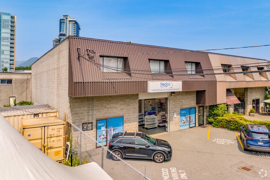 Primary Photo Of 1448 Crown St, North Vancouver District Warehouse For Lease
