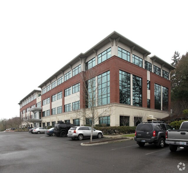 More Photos Of 1800 Blankenship Rd, West Linn Unknown For Lease