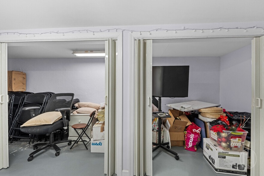 More Photos Of 41-12 29th St, Long Island City Storefront Retail Residential For Lease