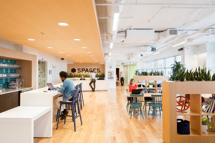 More Photos Of 4445 Willard Ave, Chevy Chase Coworking Space