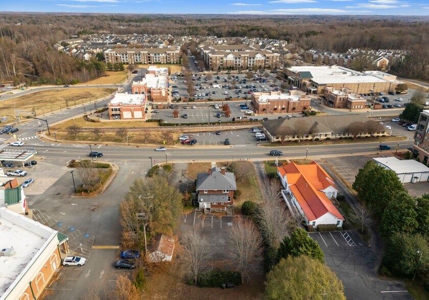 More Photos Of 19901 S Main St, Cornelius Freestanding For Sale