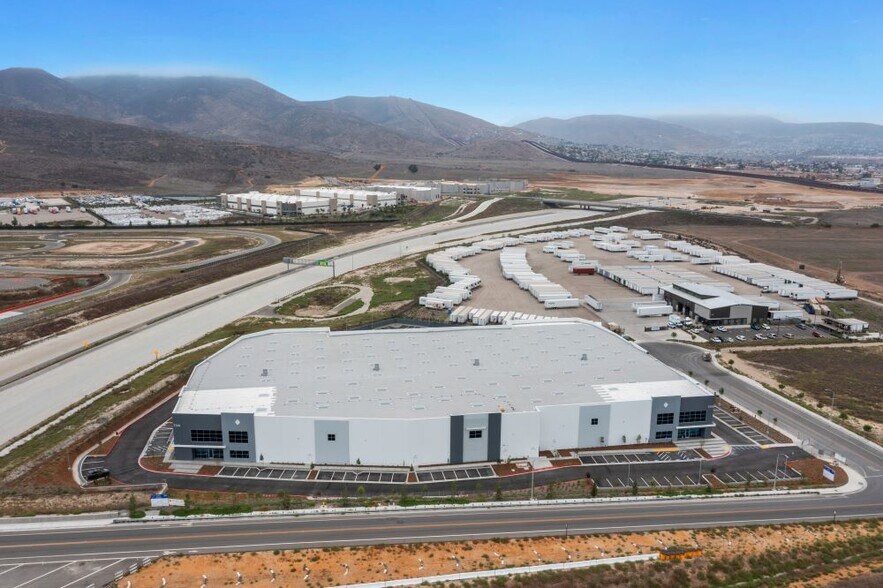 More Photos Of 7310 Otay Crossing Ct, San Diego Warehouse For Lease