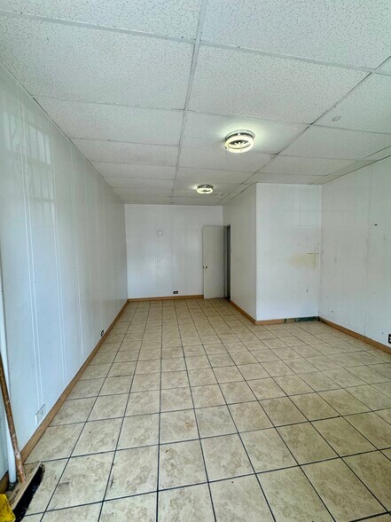 More Photos Of 4330 New Utrecht Ave, Brooklyn Storefront Retail Residential For Sale