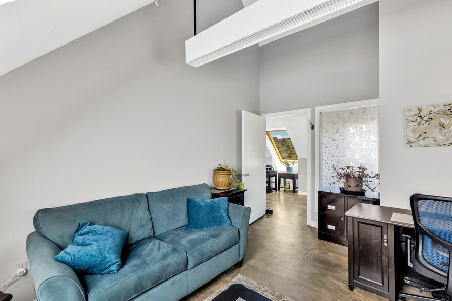 More Photos Of 38 Rt-134, South Dennis Loft Creative Space For Sale