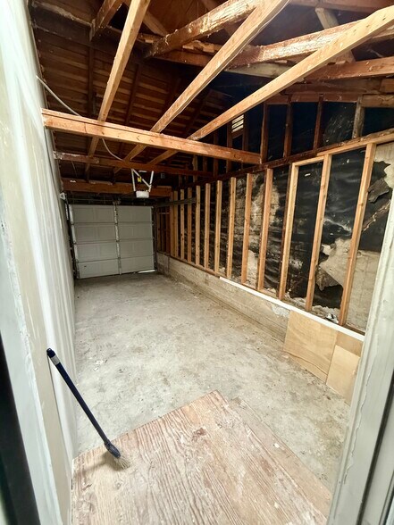 More Photos Of 107 W Fairview Blvd, Inglewood Medical For Lease