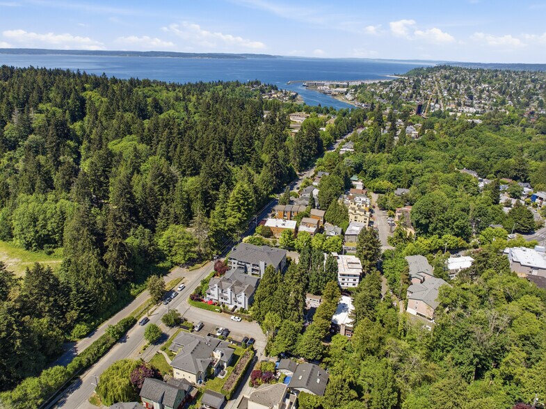 More Photos Of 3510 W Elmore St, Seattle Apartments For Sale