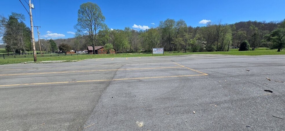 More Photos Of 664 Coal River Rd, Glen Daniel Land For Sale