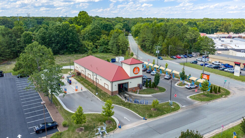 More Photos Of 7300 Hull Street Rd, North Chesterfield Carwash For Sale