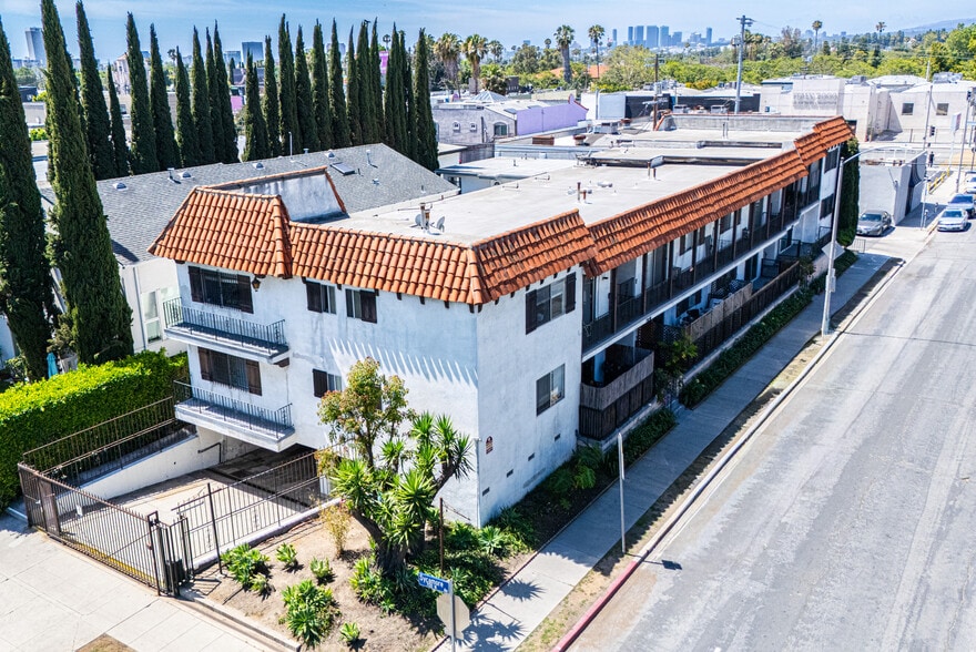 Primary Photo Of 7050 Waring Ave, Los Angeles Multifamily For Sale