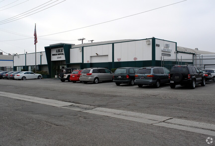 More Photos Of 5340 W 104th St, Los Angeles Refrigeration Cold Storage For Lease