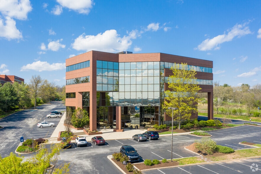 More Photos Of 2250 Hickory Rd, Plymouth Meeting Office For Lease
