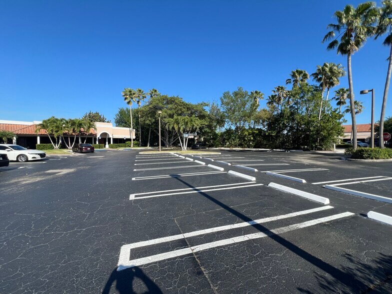 More Photos Of 4 Harvard Cir, West Palm Beach Medical For Lease