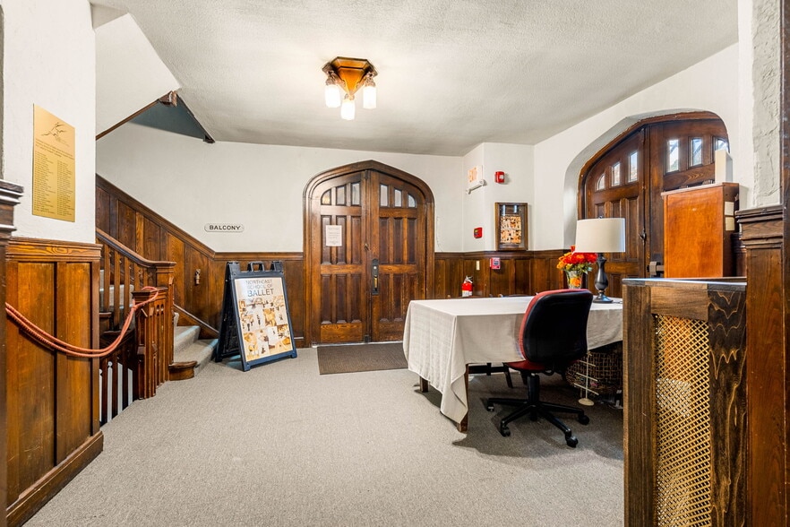 More Photos Of 32 Lowell St, Reading Religious Facility For Sale