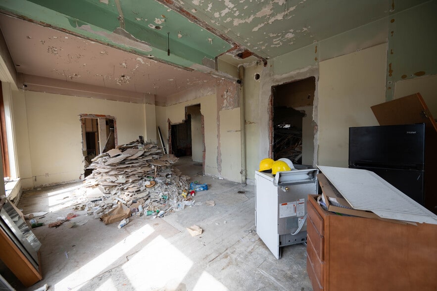 More Photos Of 2-8 W Main St, Little Falls Apartments For Sale