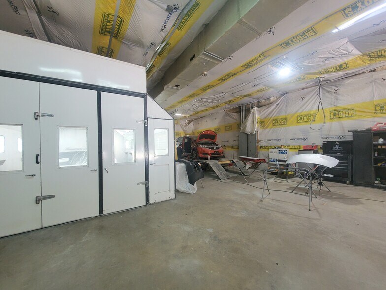 More Photos Of 1544 Jefferson Chemical Rd, Conroe Warehouse For Sale