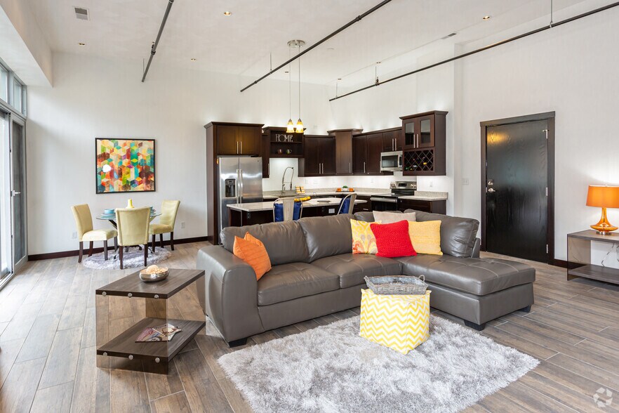 More Photos Of 511 Olive St, Saint Louis Multifamily For Sale