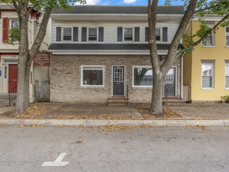 More Photos Of 239 E Main St, Westminster Office For Sale