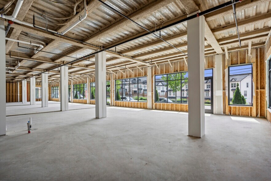 More Photos Of 2030 Main St NW, Atlanta Storefront Retail Office For Sale